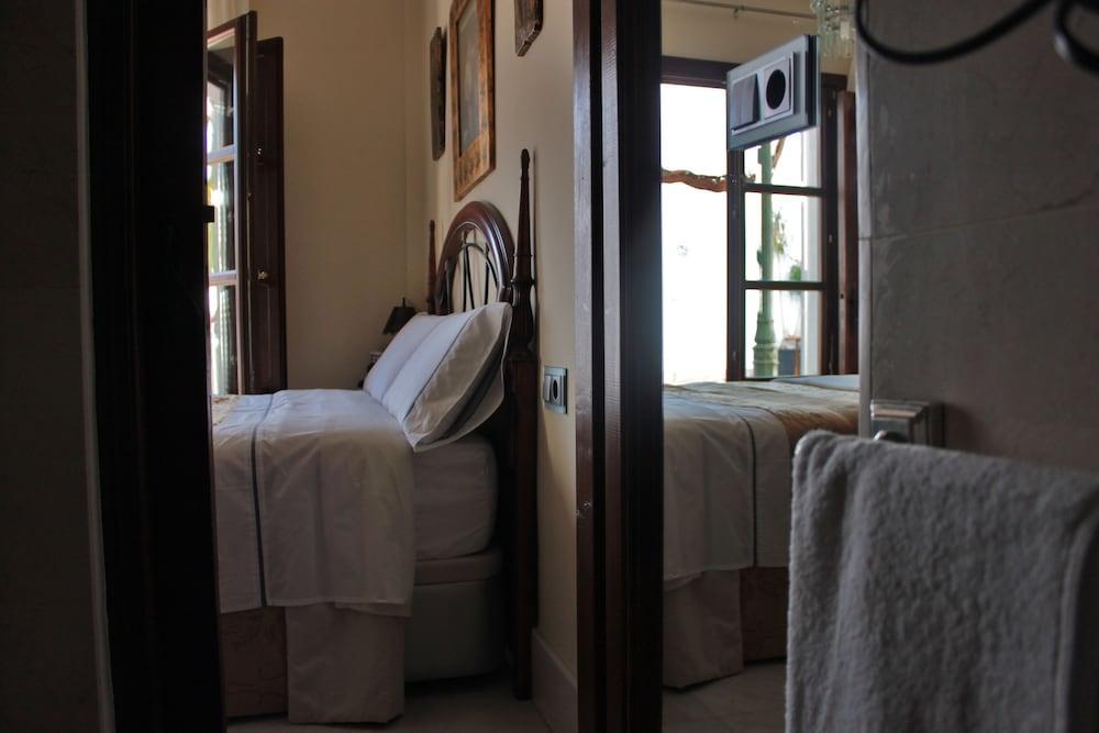 Comares Lodge Granada
